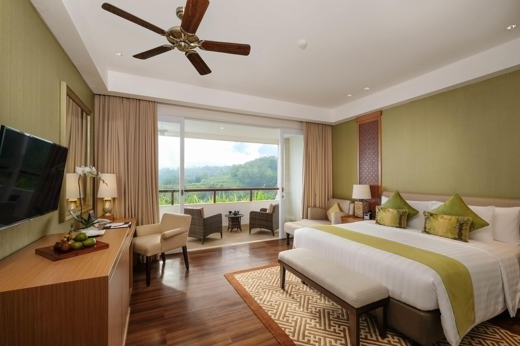 Resort Homm Saranam Baturiti 5*