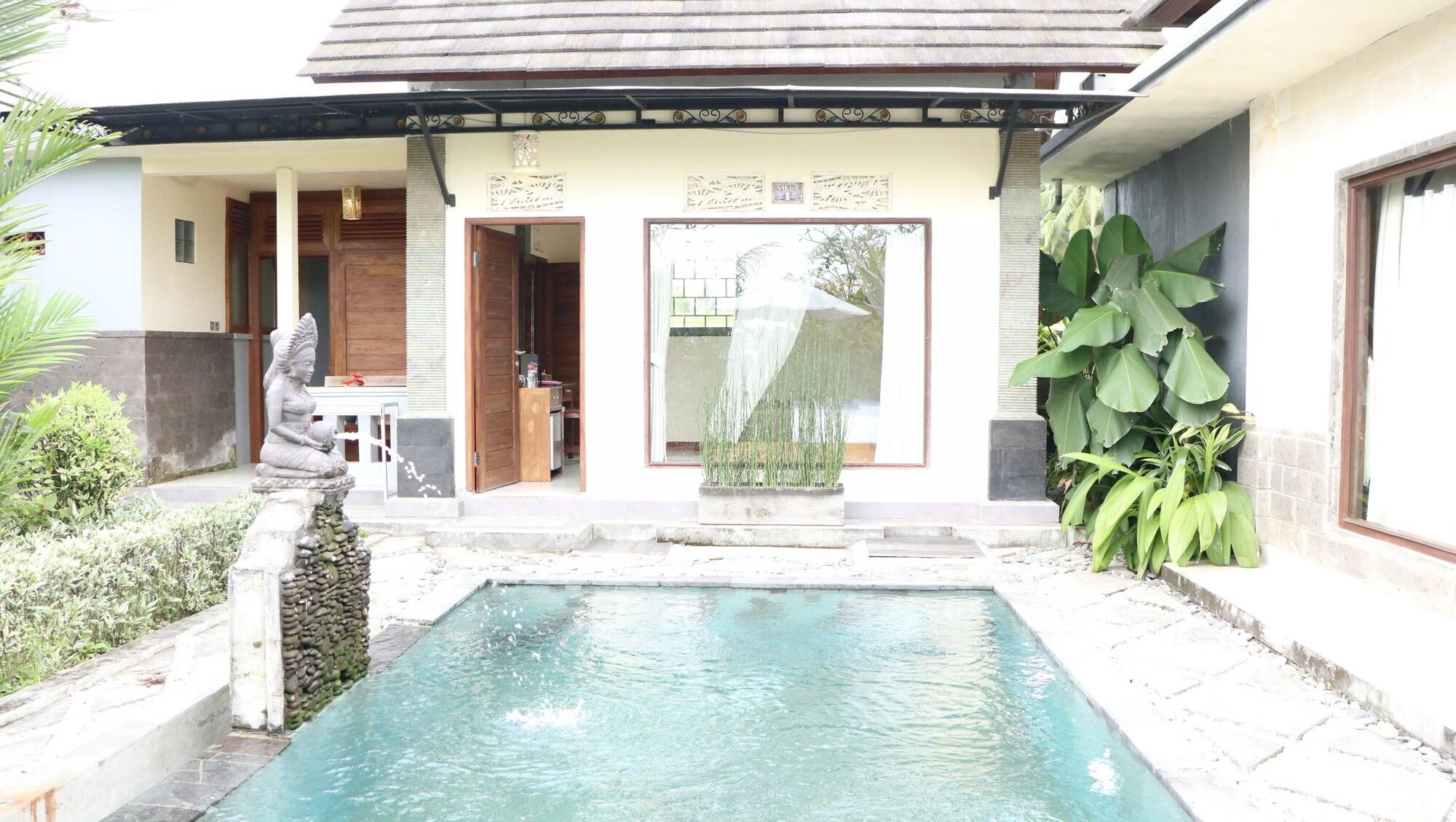Jj And Ubud (Bali)