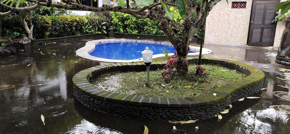 Holiday park Puri Rasa Villas And Ubud (Bali)