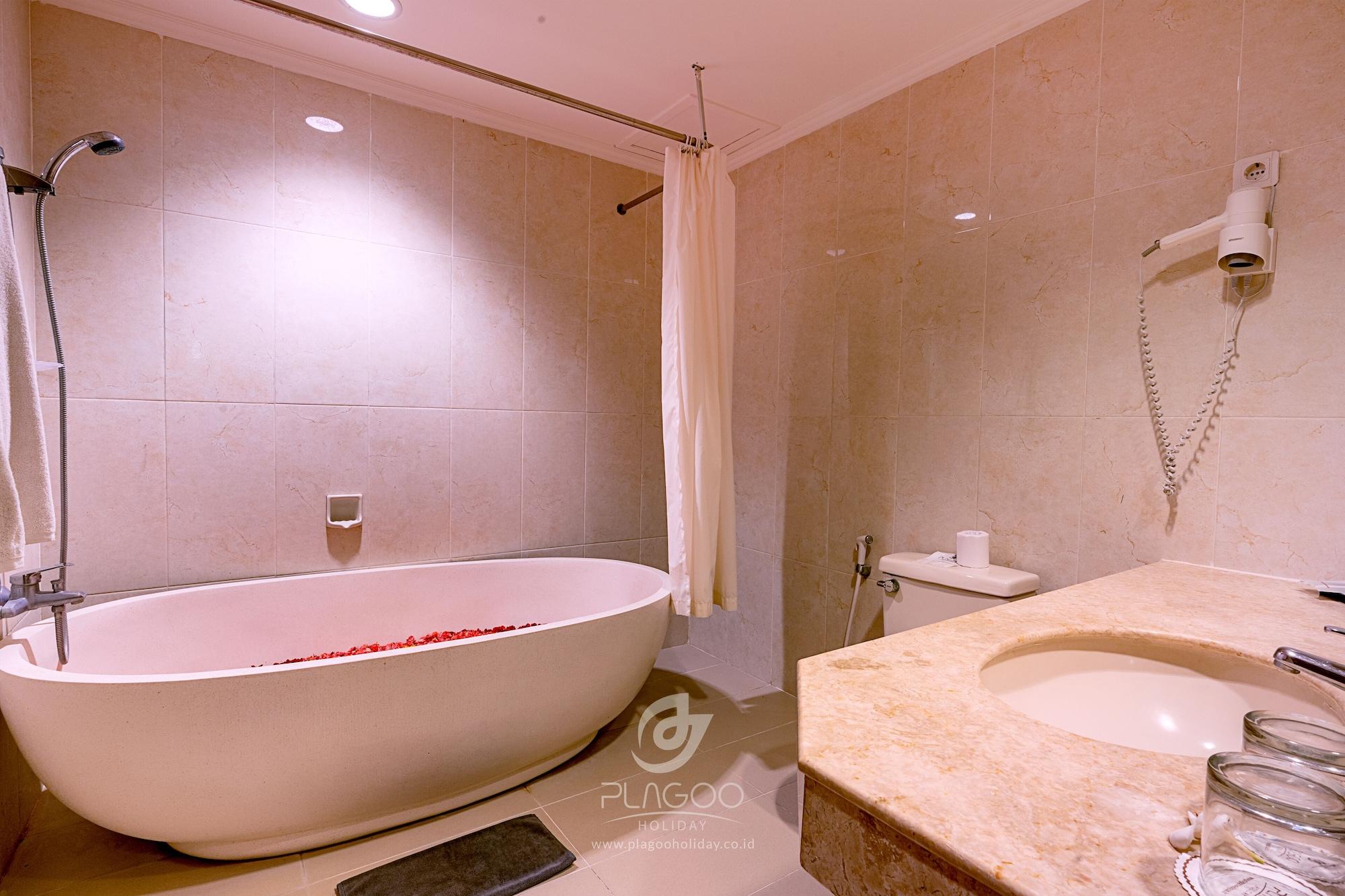 Plagoo 4* Nusa Dua (Bali)