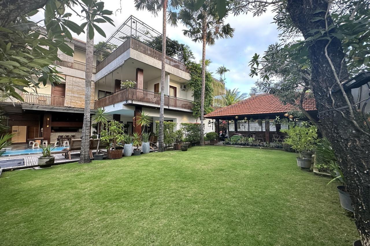 The Paving Guest house Canggu (Bali)