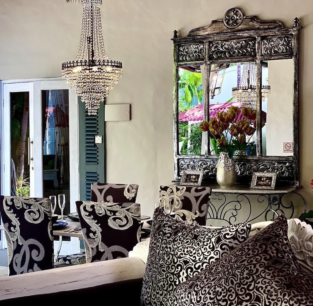 Frangipani Villa Seminyak