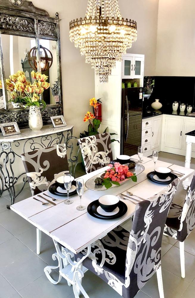 Frangipani Villa Seminyak Seminyak (Bali)