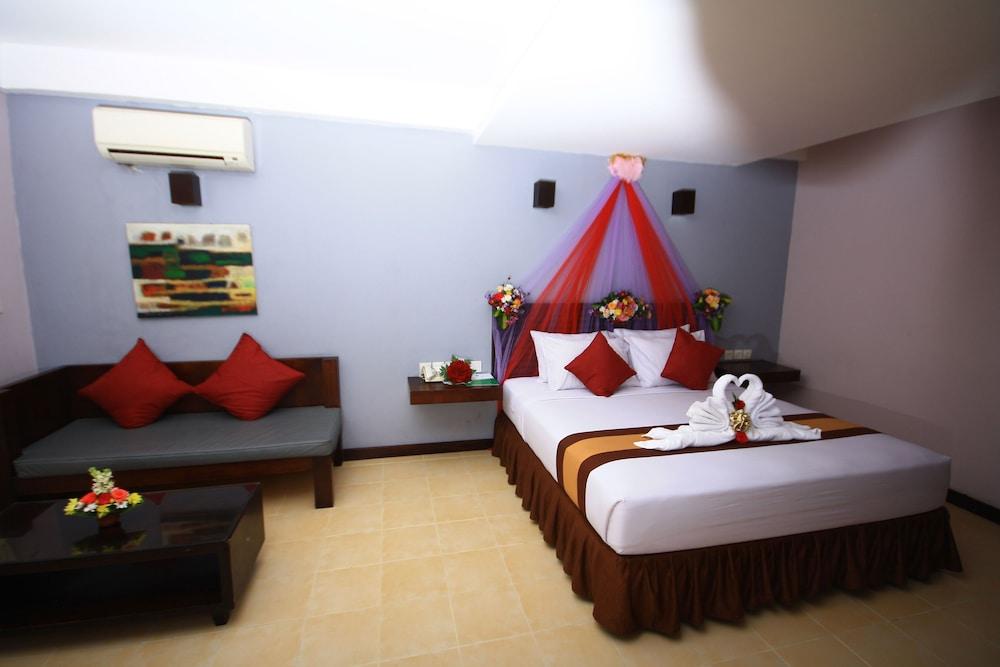Grand Santhi Hotel Denpasar (Bali)