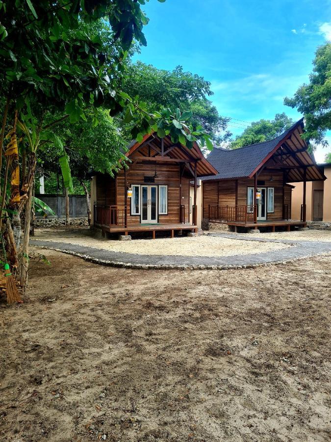 House Penida 3* Ped