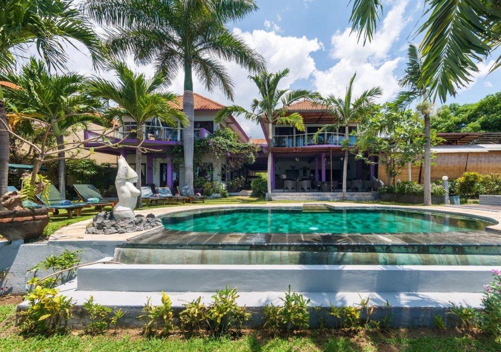 Holiday park Dolphin Bali Lovina (Bali)