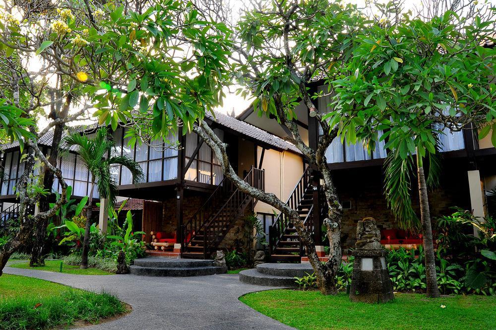 Resort Segara Village