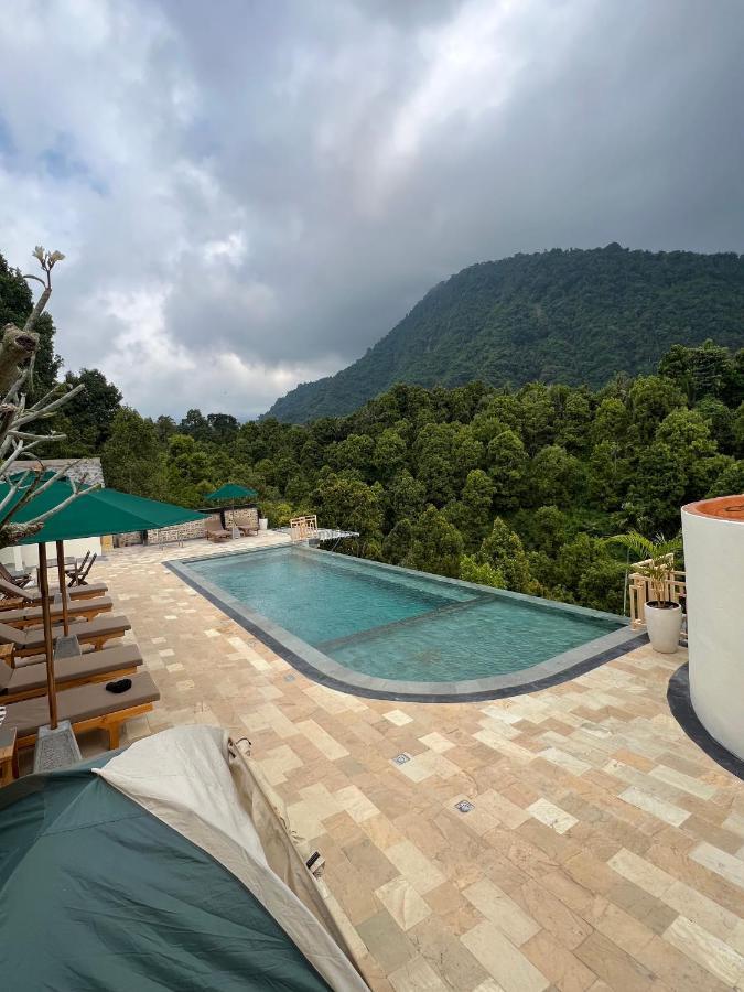 Hotel Munduk Kupang Sekumpul 3*