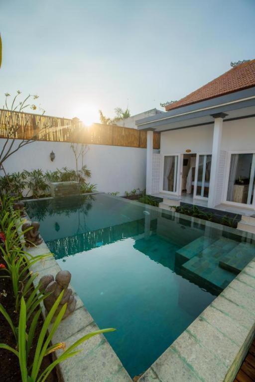 Kubukubucarik 2 Seminyak (Bali)
