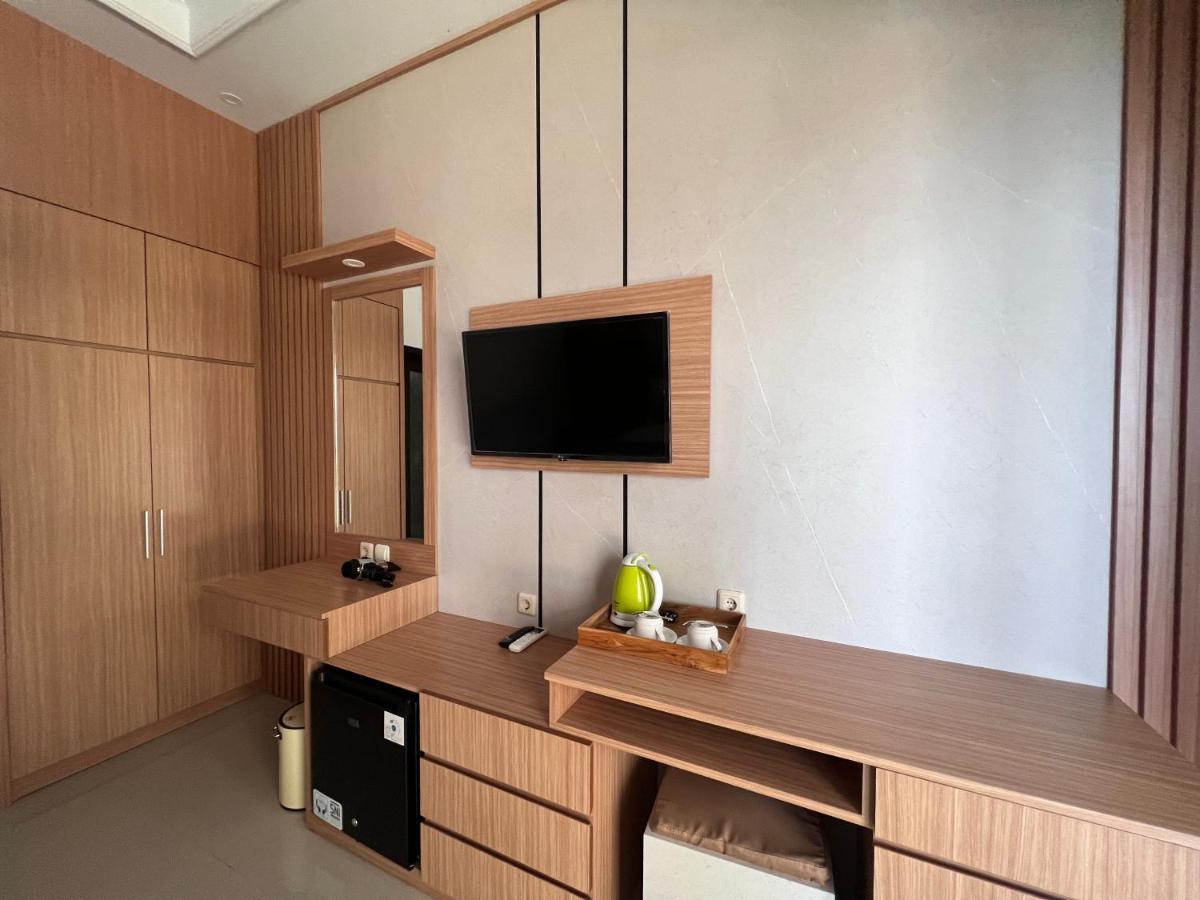 Hotel Grand Yuna Nusa Penida 3*