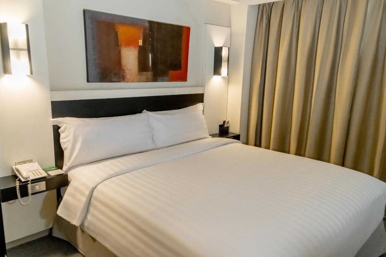 Aston & Convention Hotel 4*