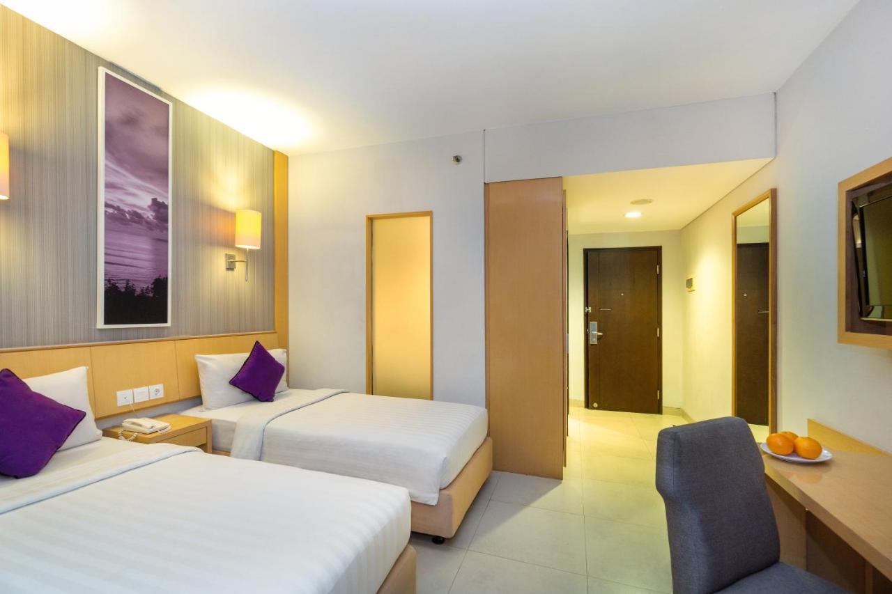 Hotel Quest Kuta By Aston 3*