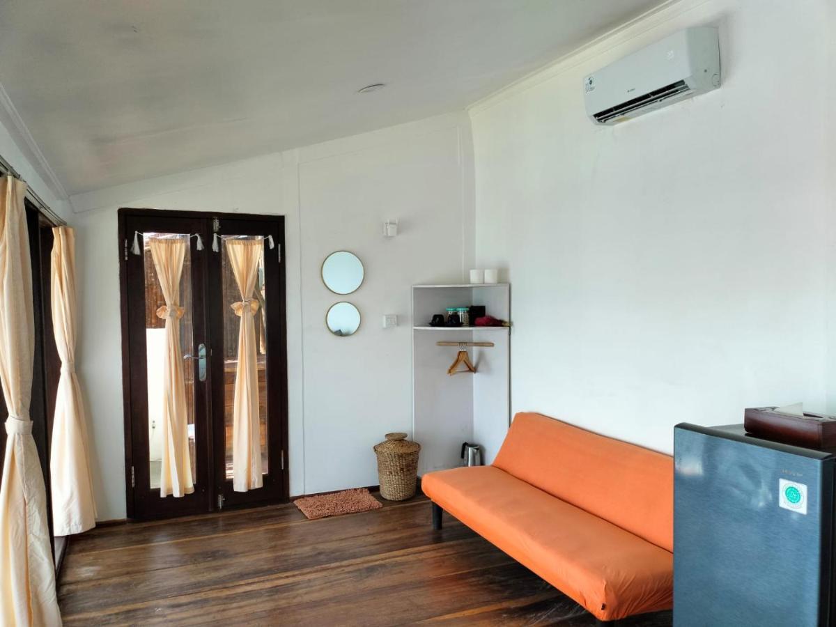 Guest house Nunggalan Octopus 1 *