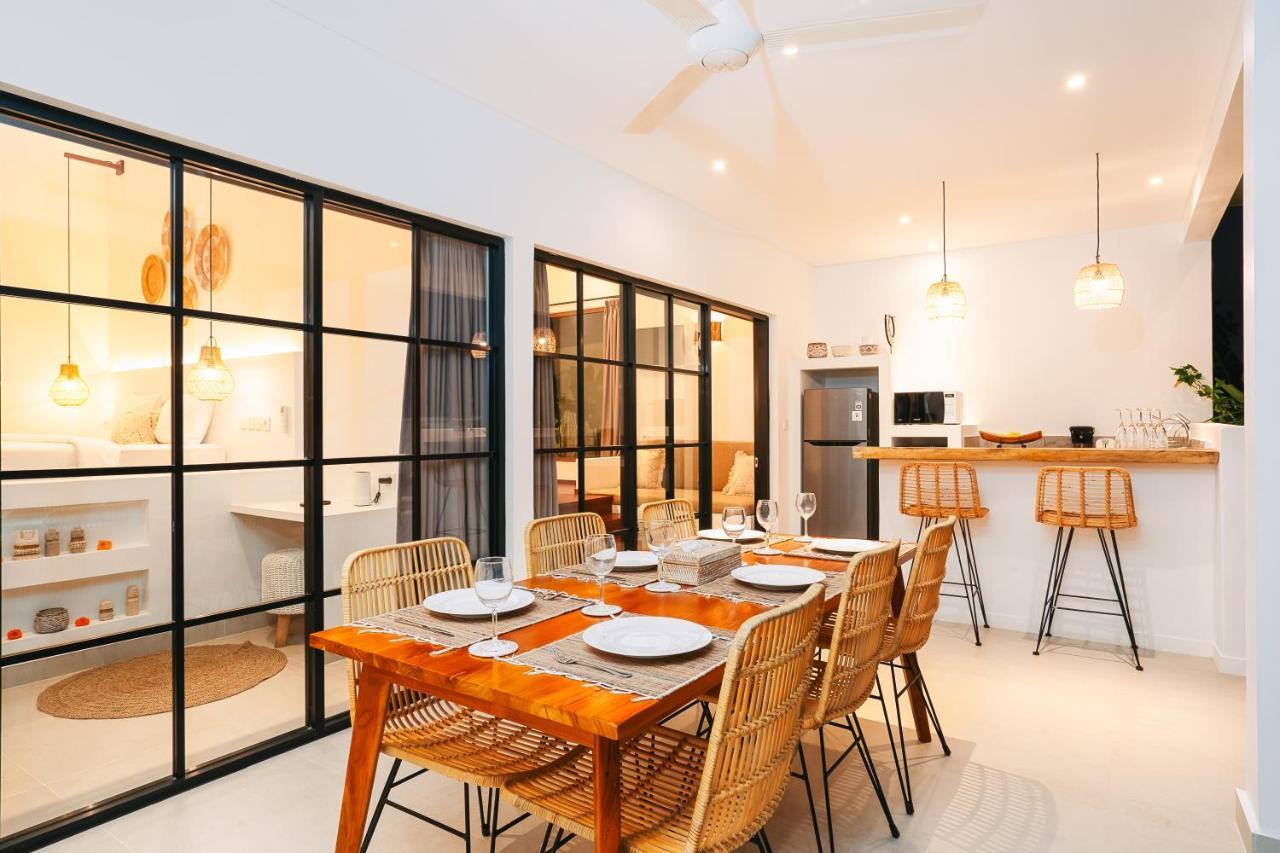 L At Seseh 2 Bedroom Private Luxury Oasis Next To The Villa Canggu (Bali)