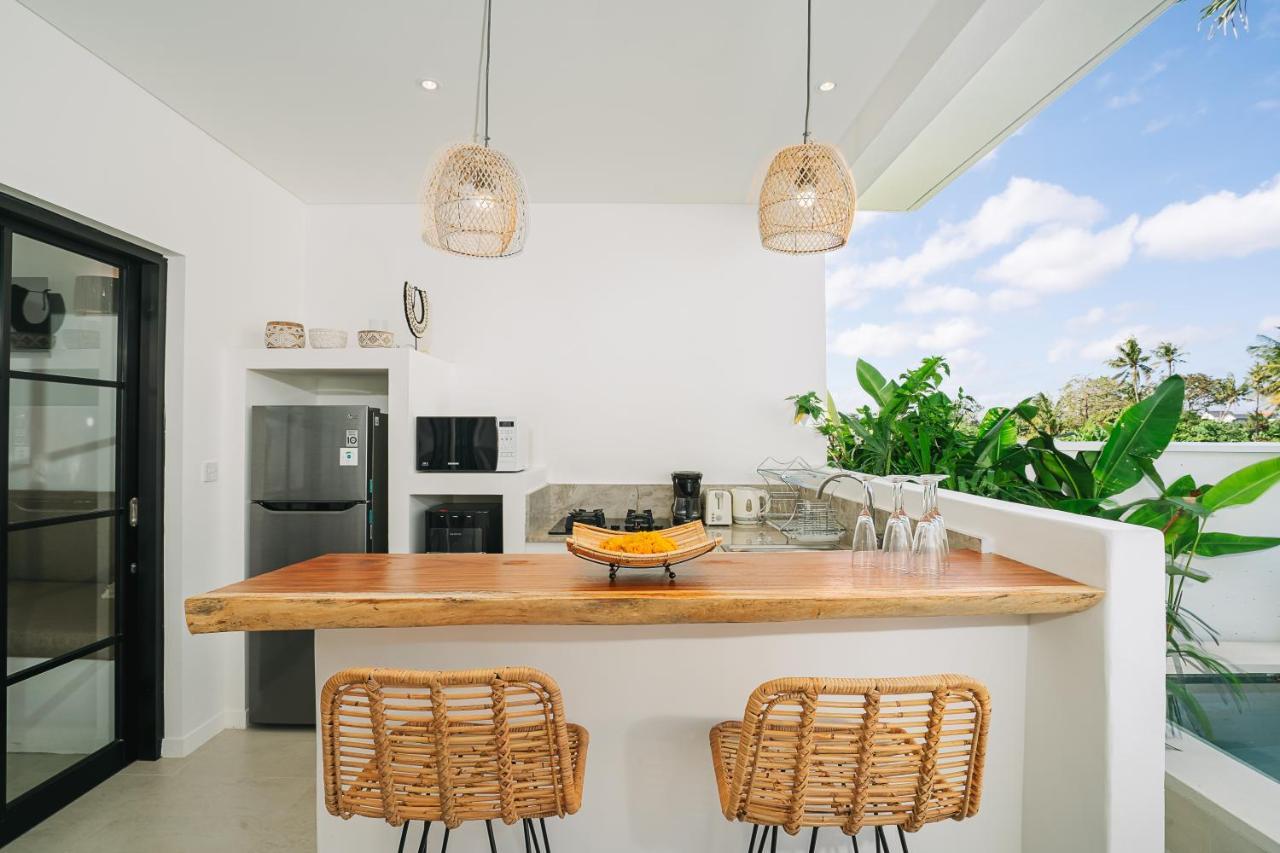 L At Seseh 2 Bedroom Private Luxury Oasis Next To The Villa Canggu (Bali)