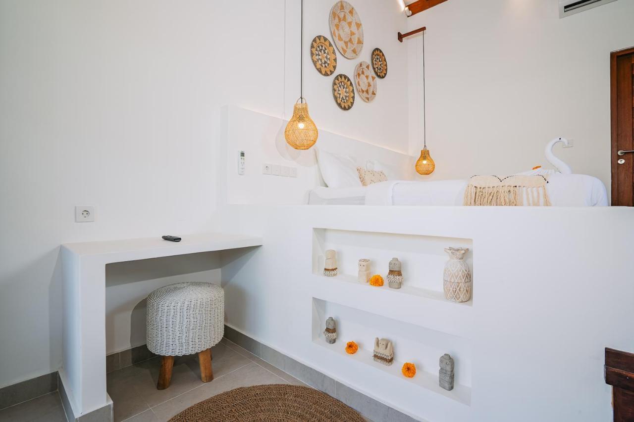 L At Seseh 2 Bedroom Private Luxury Oasis Next To The Villa Canggu (Bali)