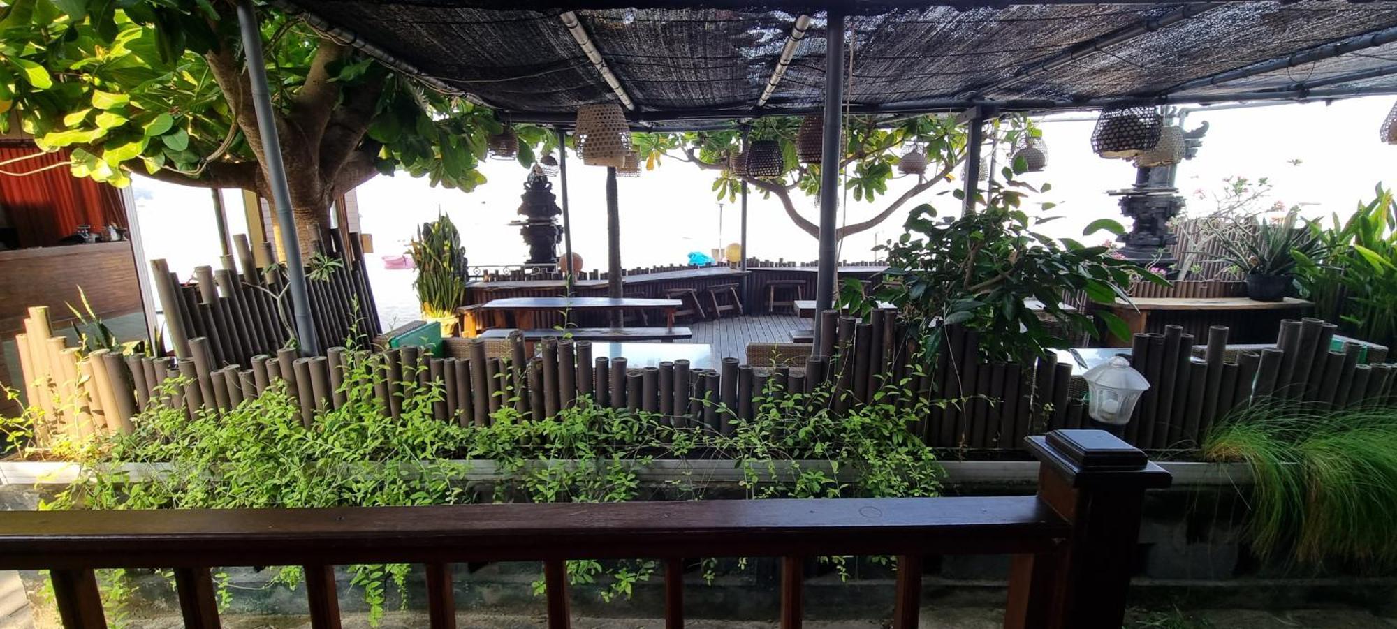 Guest house Lembongan Made 2*
