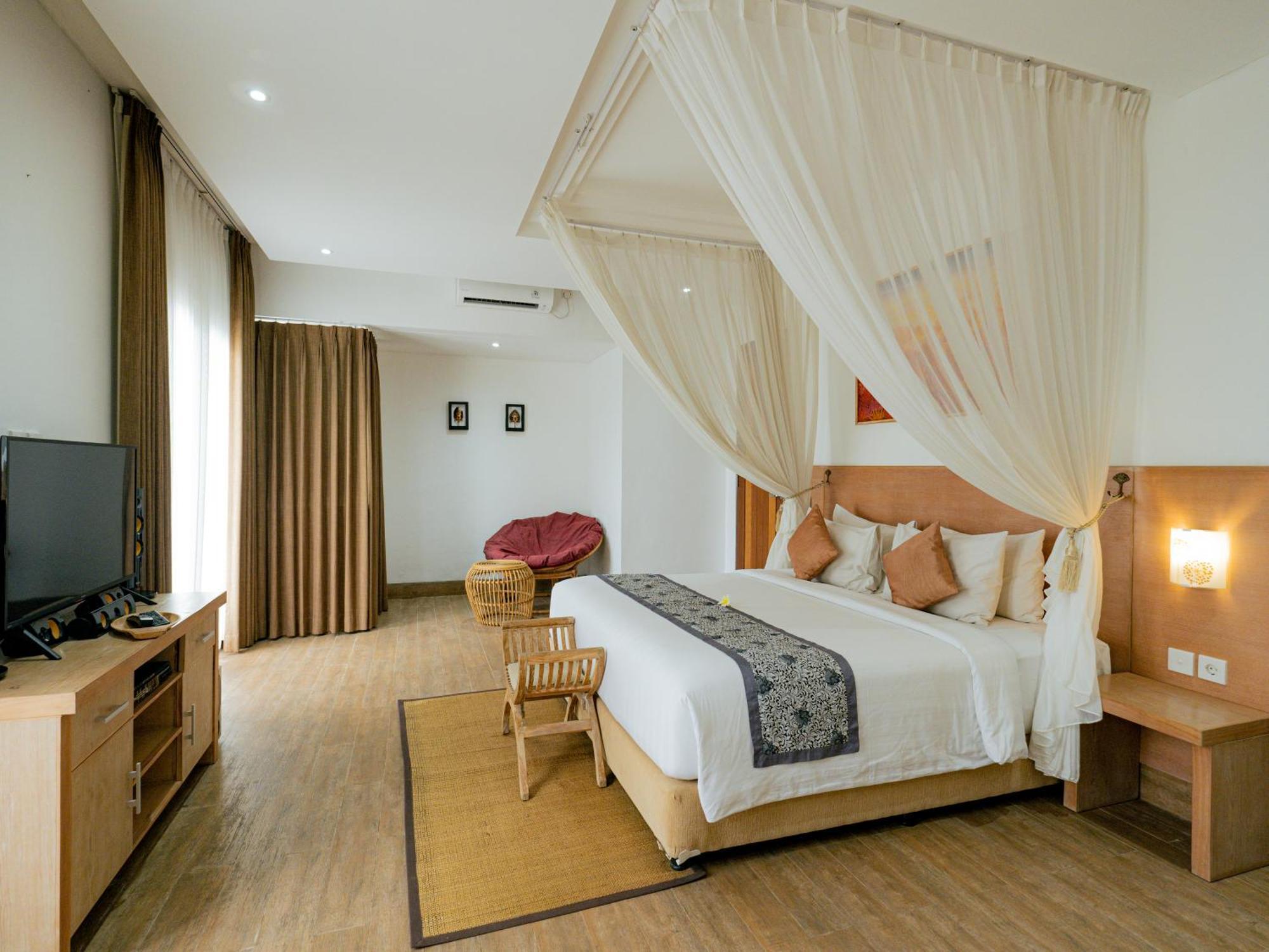 Lasanti Villa Seminyak (Bali)