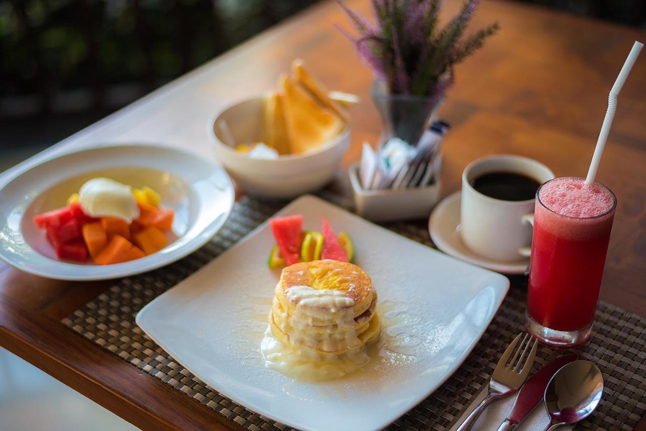 Hotel Padmasari Lovina (Bali)