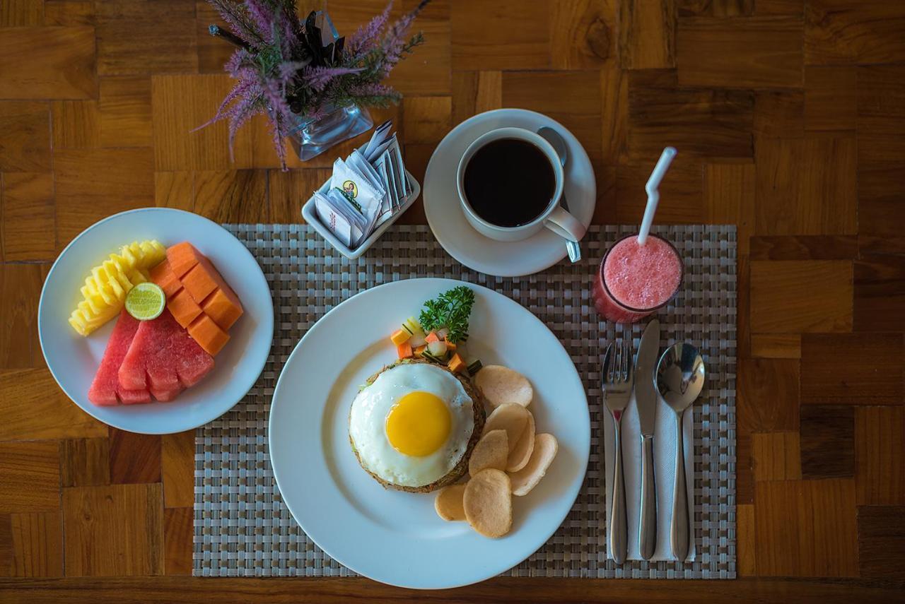 Hotel Padmasari 4*