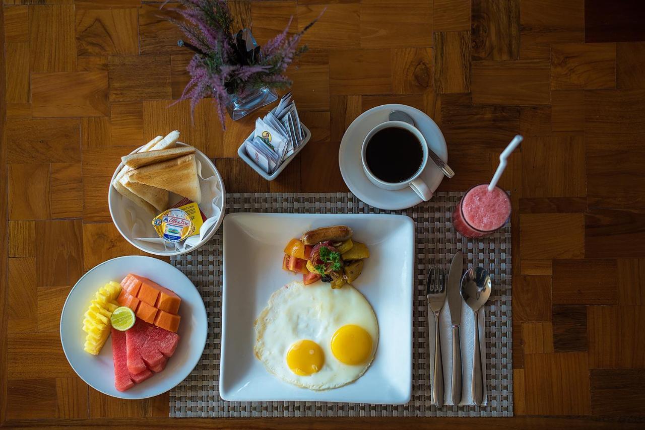 Hotel Padmasari Lovina (Bali)