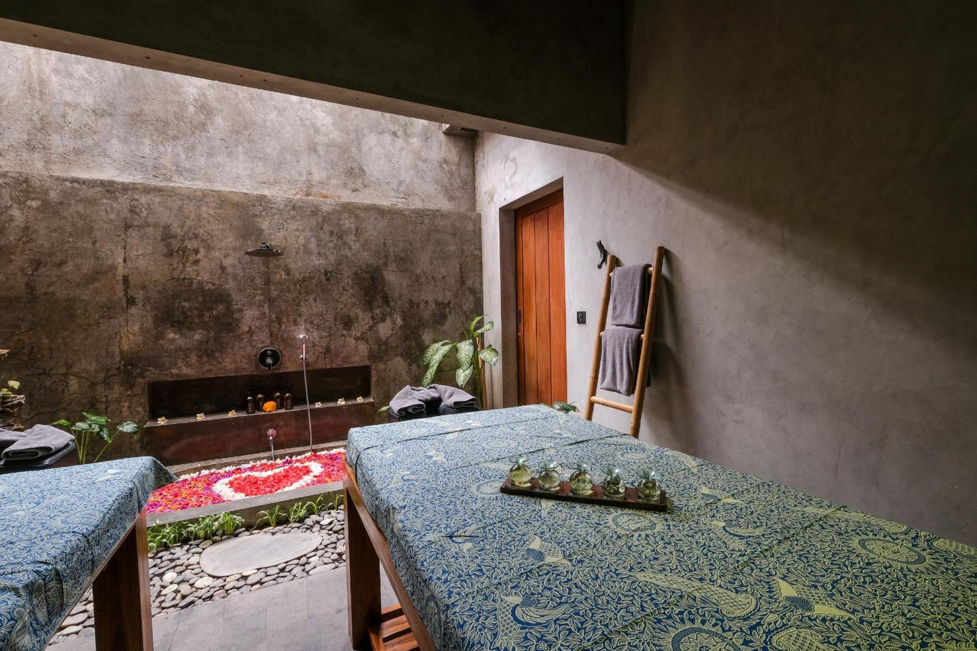 The Elementum Hotel Uluwatu (Bali)