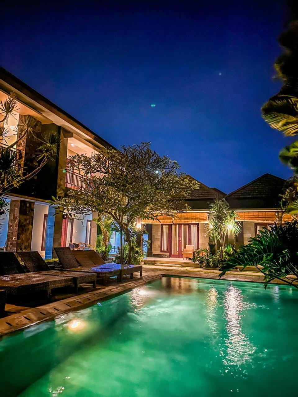 Jonsen Canggu (Bali)