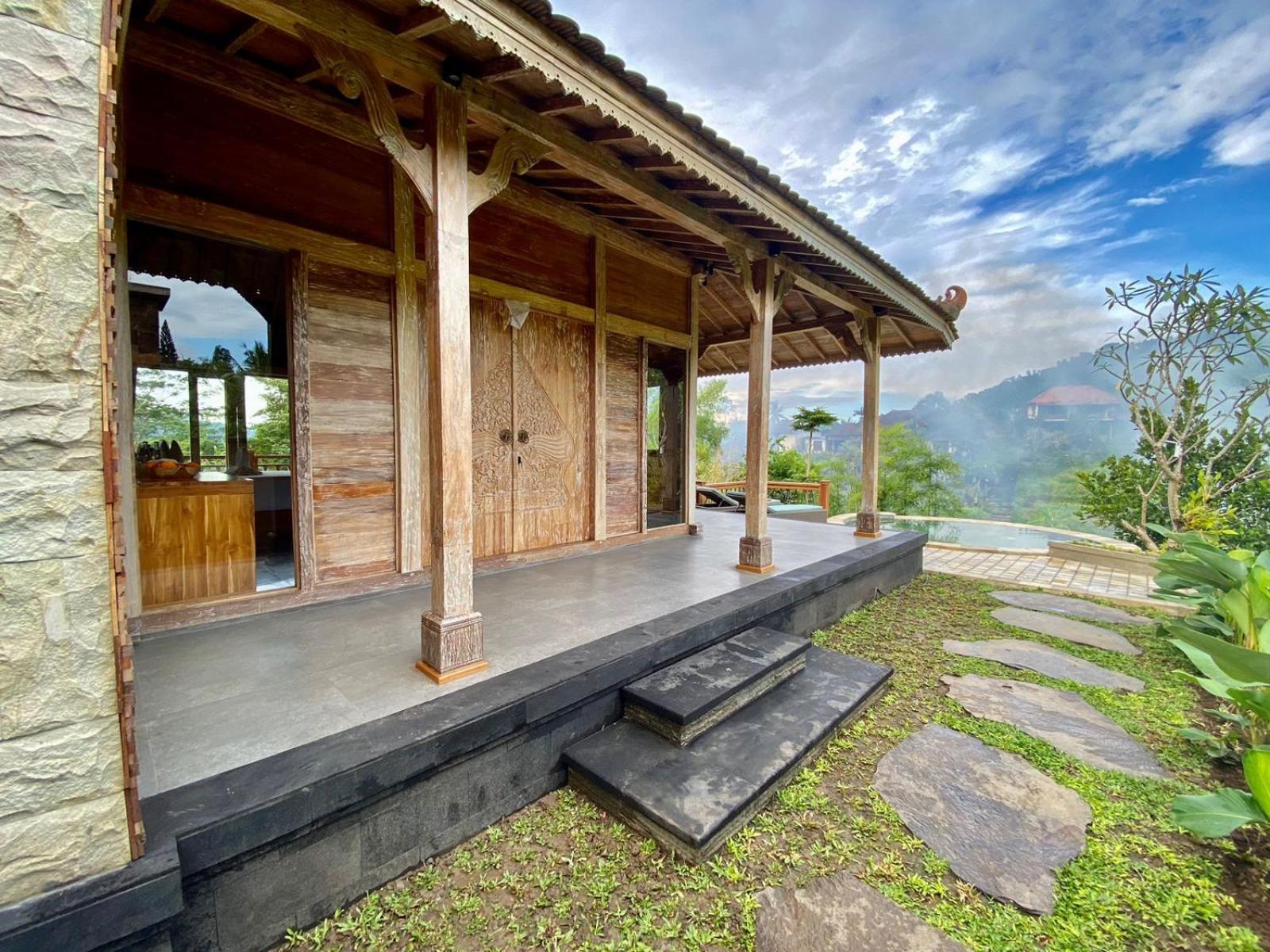 Abian Ayu Guest house 4*