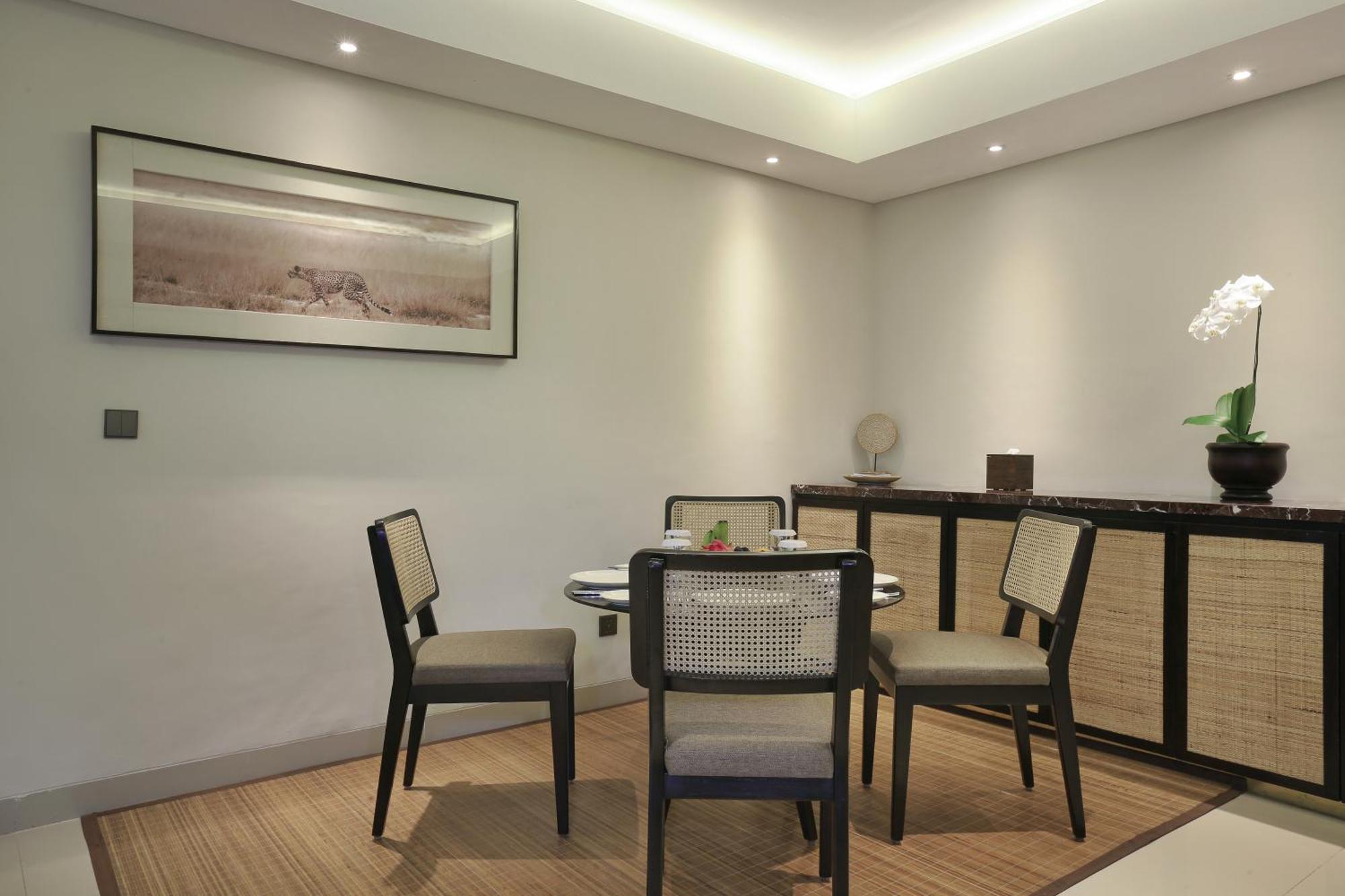 Sanctoo Suites & Villas Sukawati (Bali)