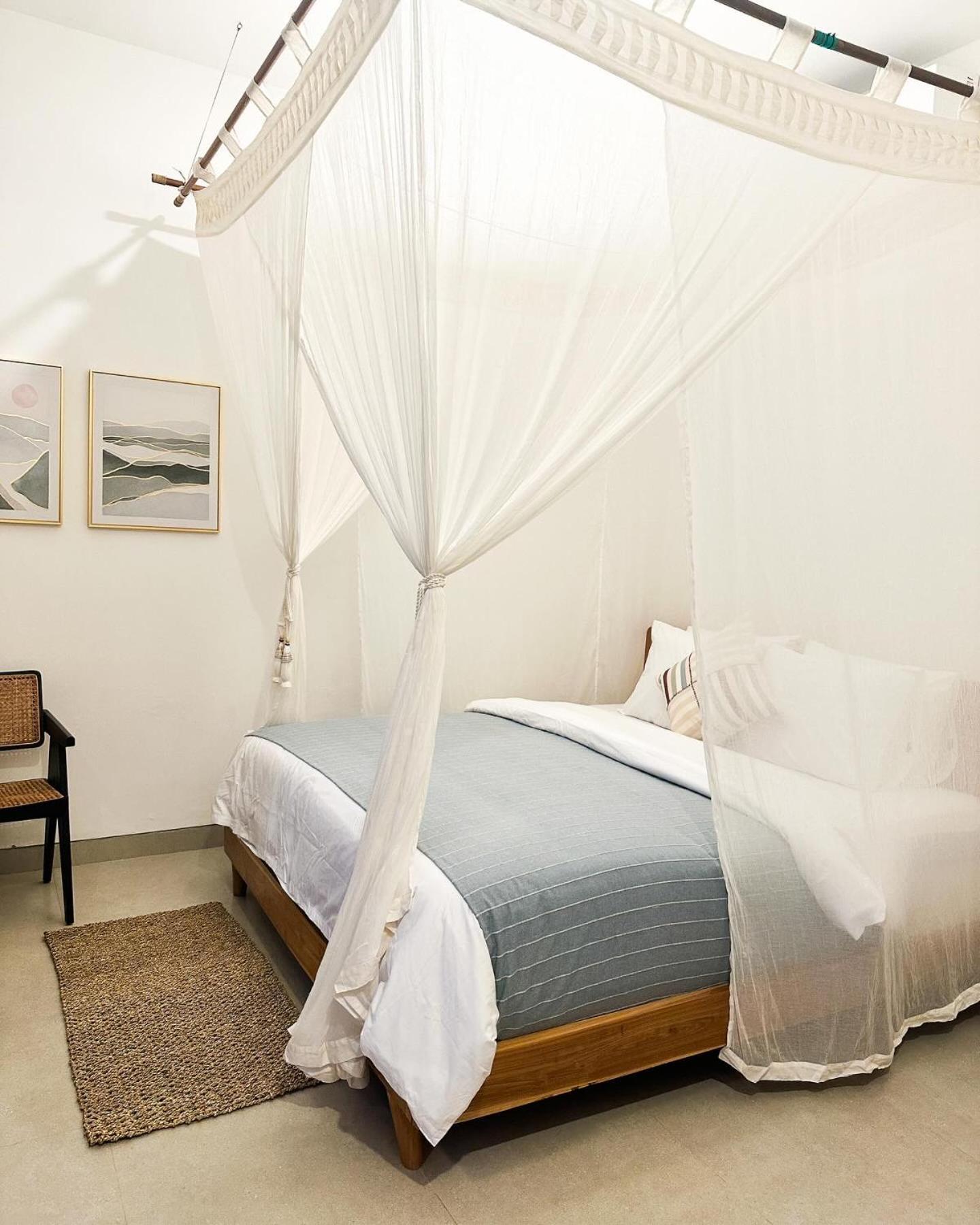 Bed & Breakfast Three Palms Surf & Medewi Airsatang