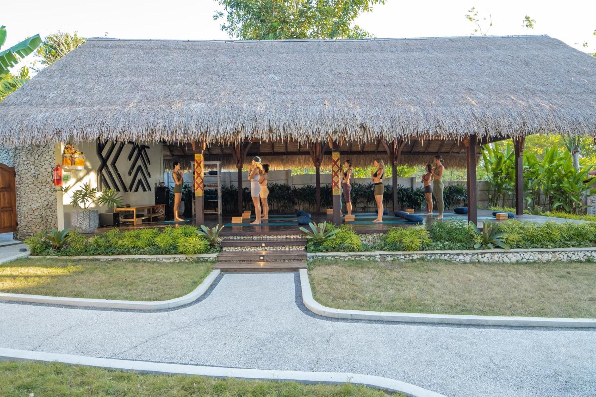 Kayu Mama And Resort Uluwatu (Bali)