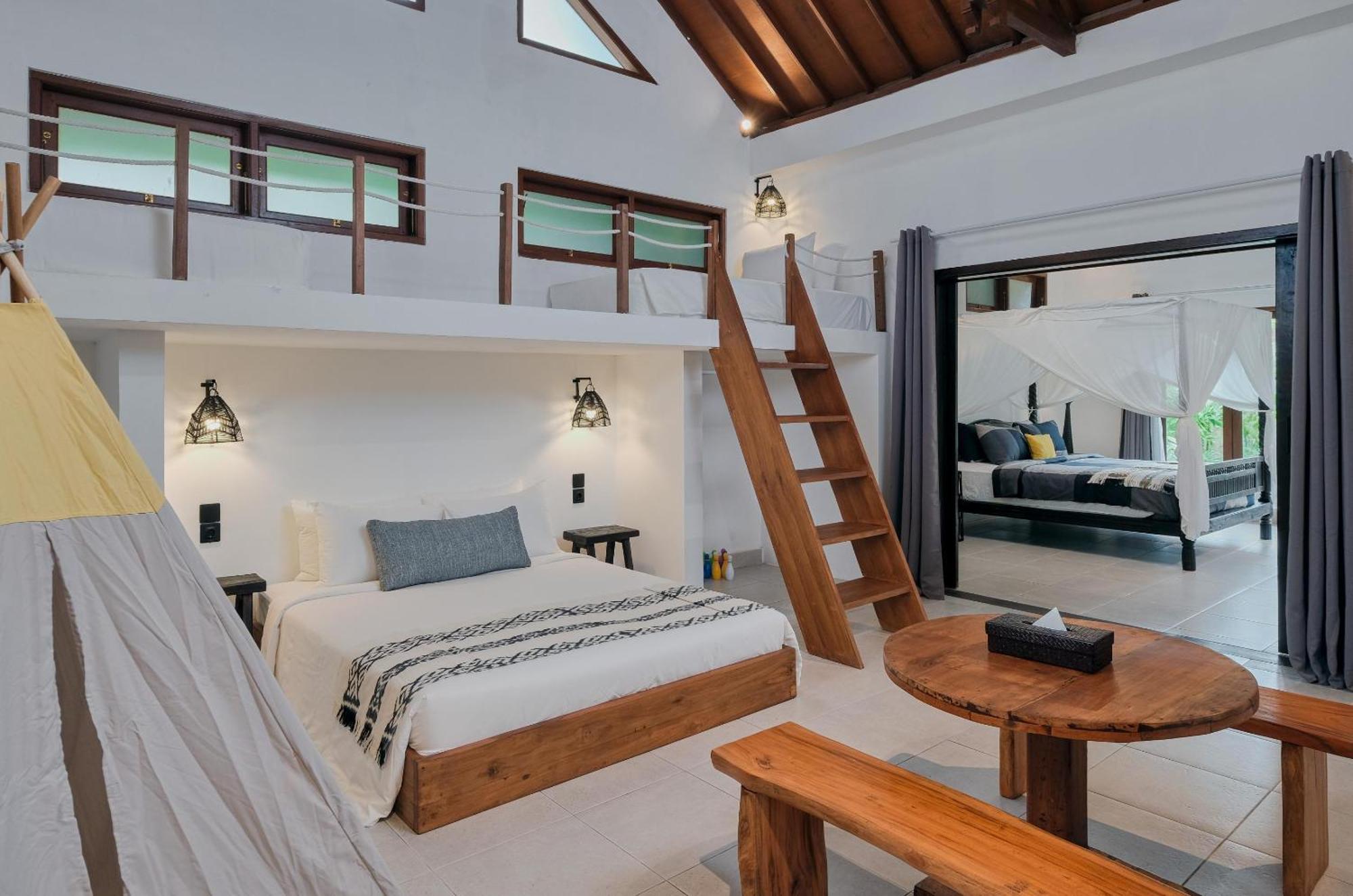 Nativ Living Legian 6br 16px Big Group Walk To 66 Villa