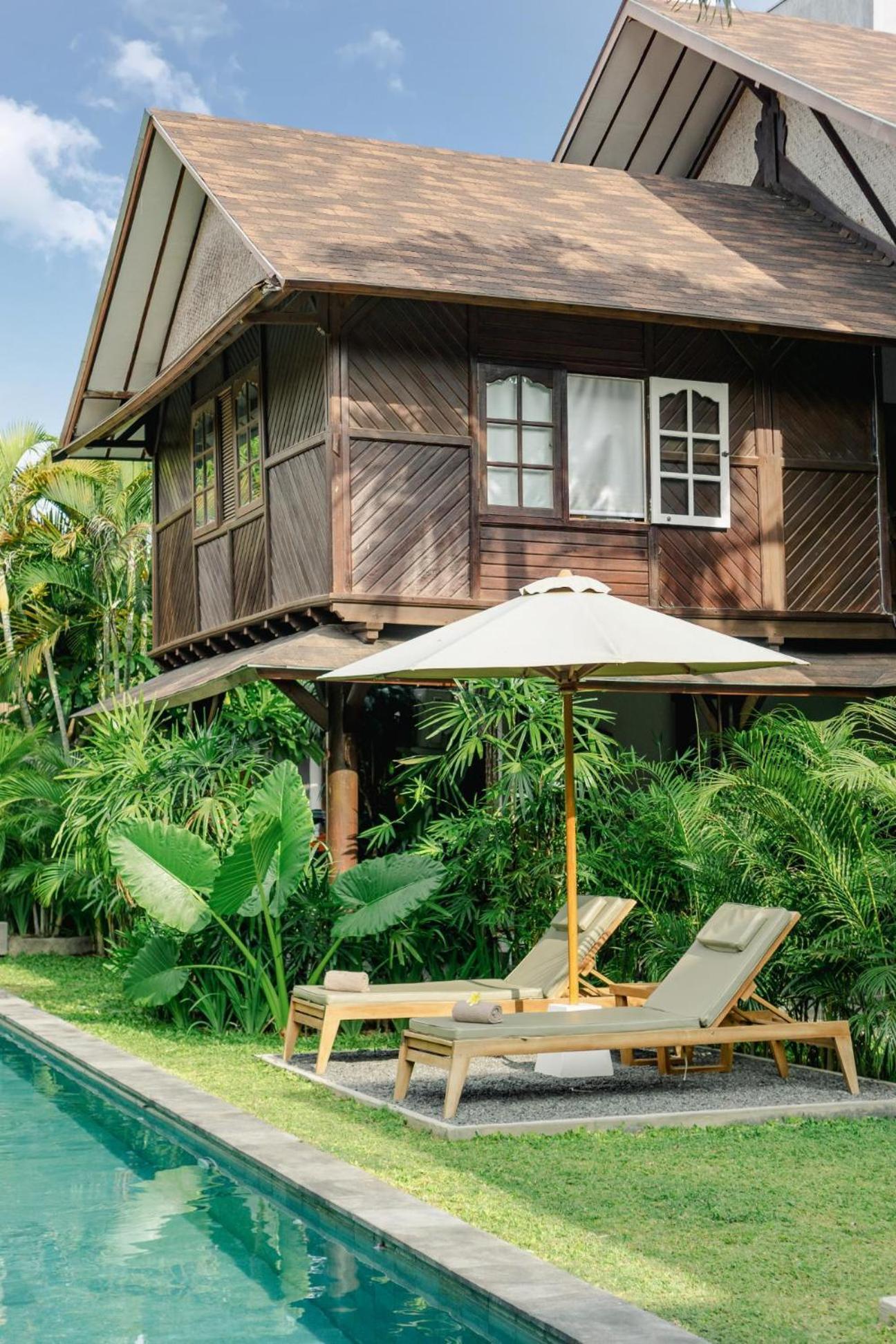Villa Nativ Living Legian 6br 16px Big Group Walk To 66 Seminyak (Bali)