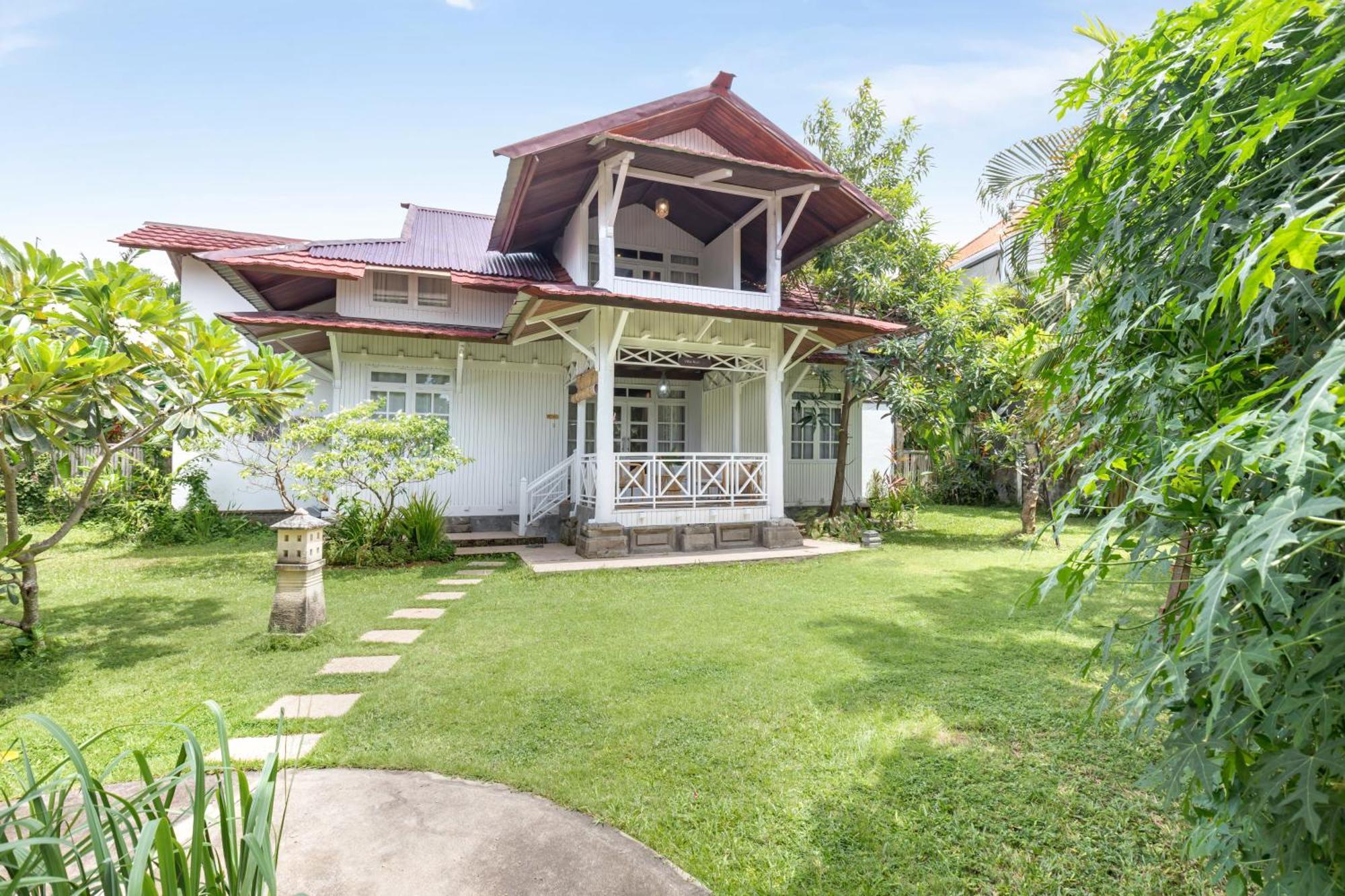 Villa Burung In Kashantee Village Seminyak (Bali)