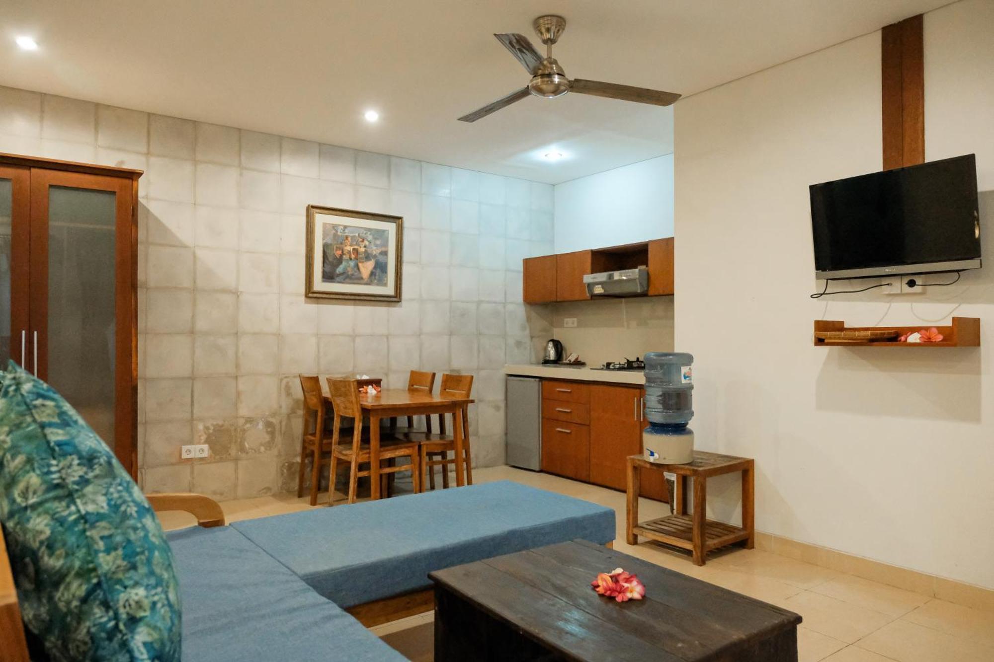 Semarandana Bedrooms&pool Wisma tamu