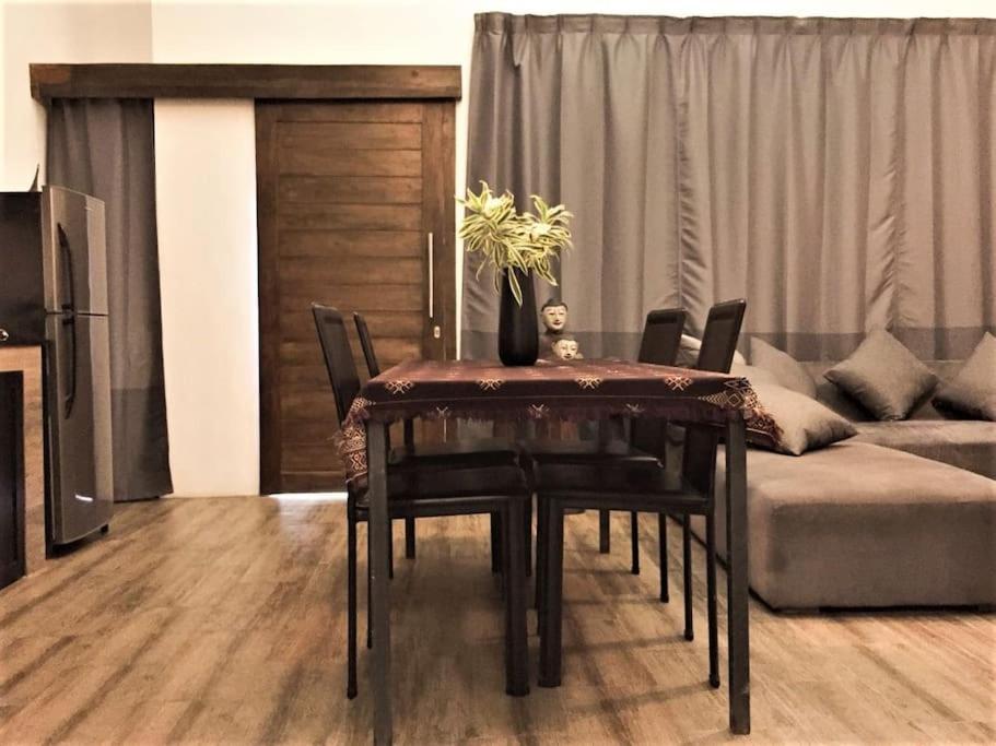 Apartment Sexy Nomad Luxury Studio, Kitchen & Wi-fi In Umalas
