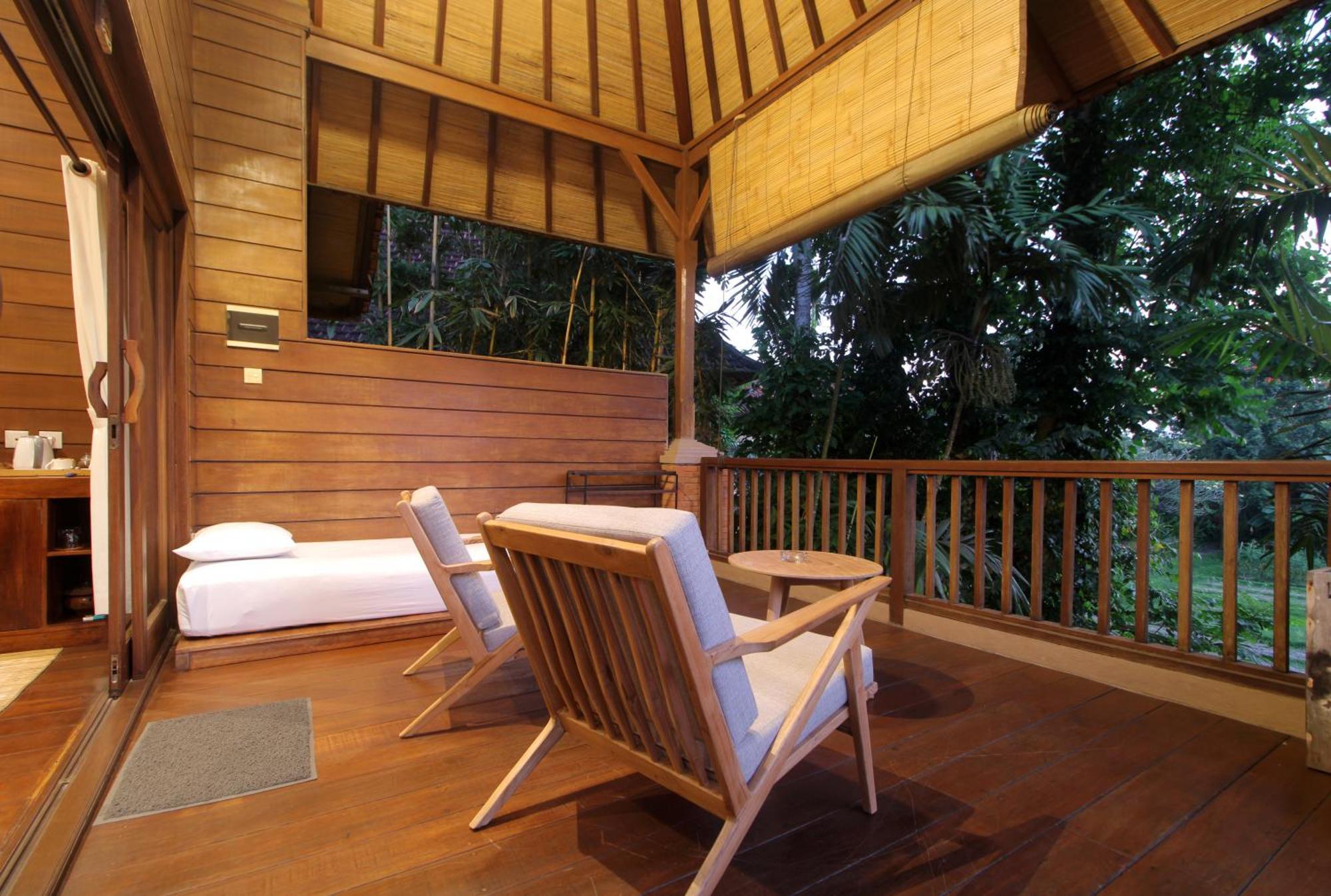 Tegal Sari Inn