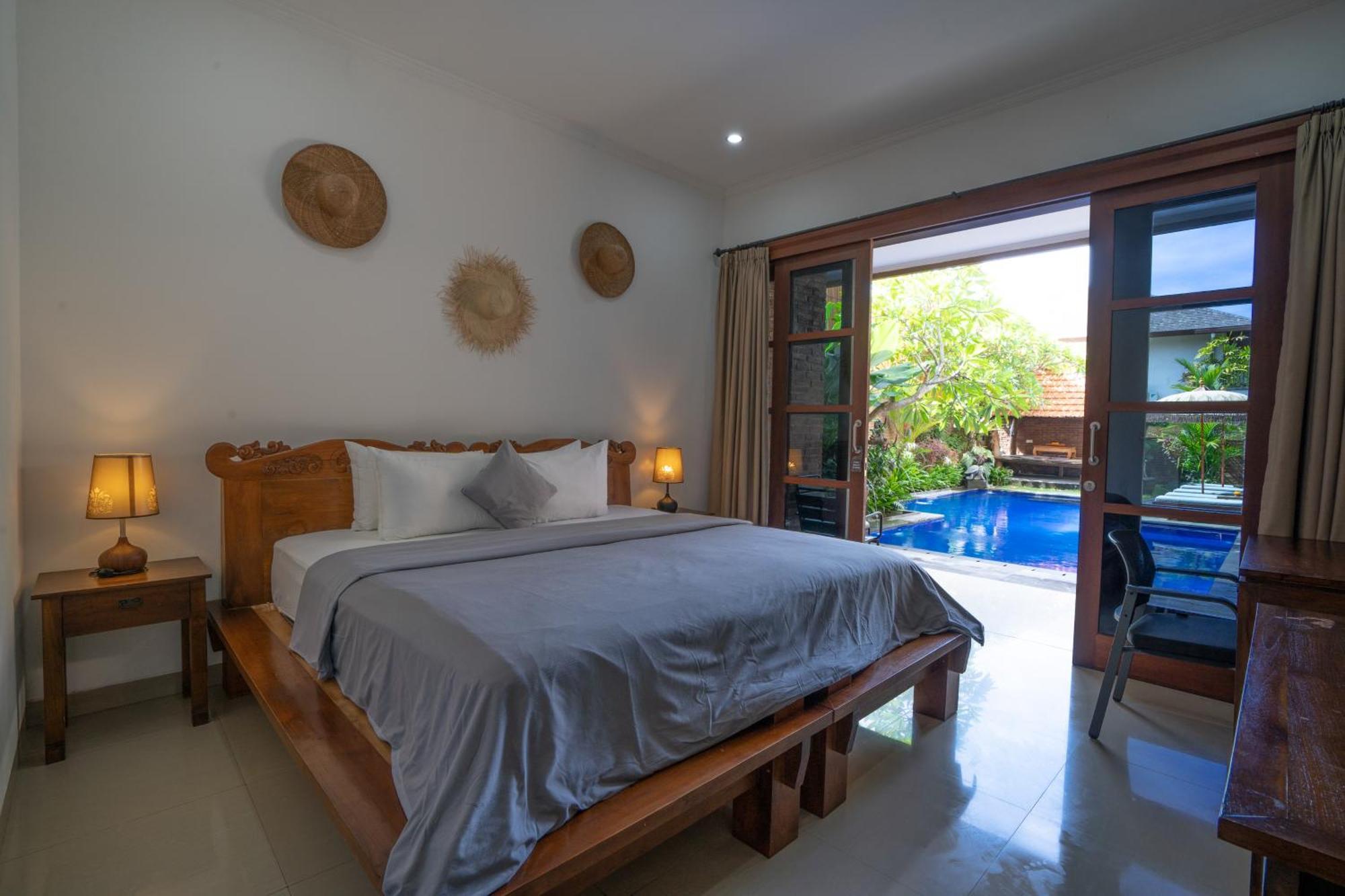 Guest house Wiras Village