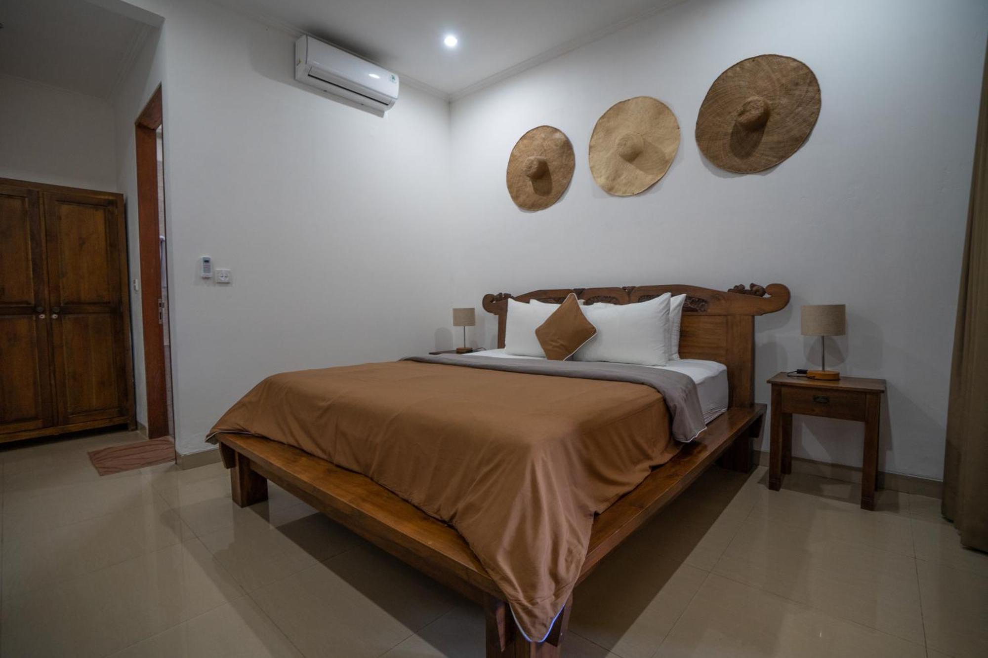 Wiras Village Guest house Canggu (Bali)