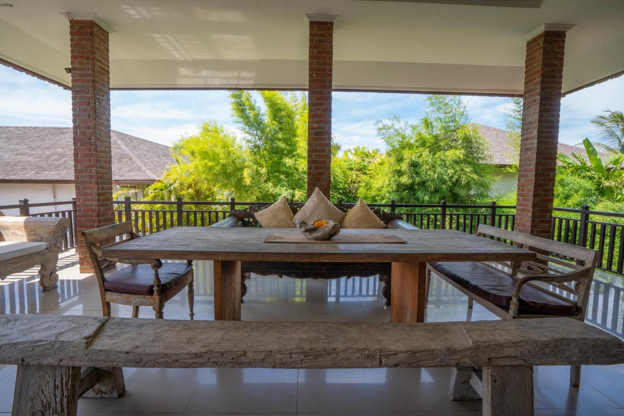 Wiras Village Guest house 3*