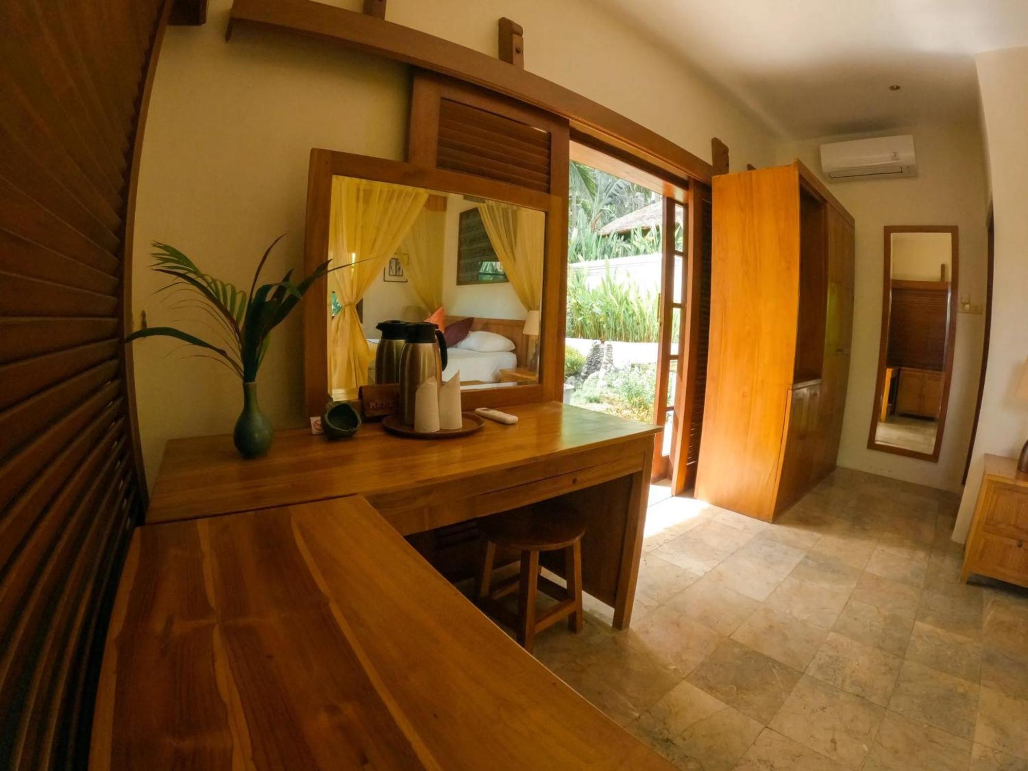 The Water Garden Hotel 3*