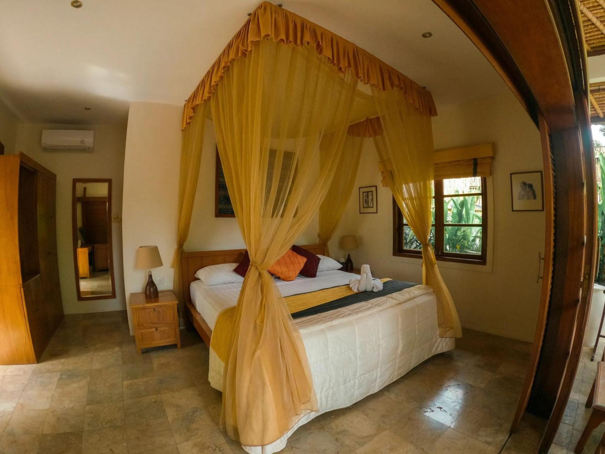 Hotel The Water Garden 3*
