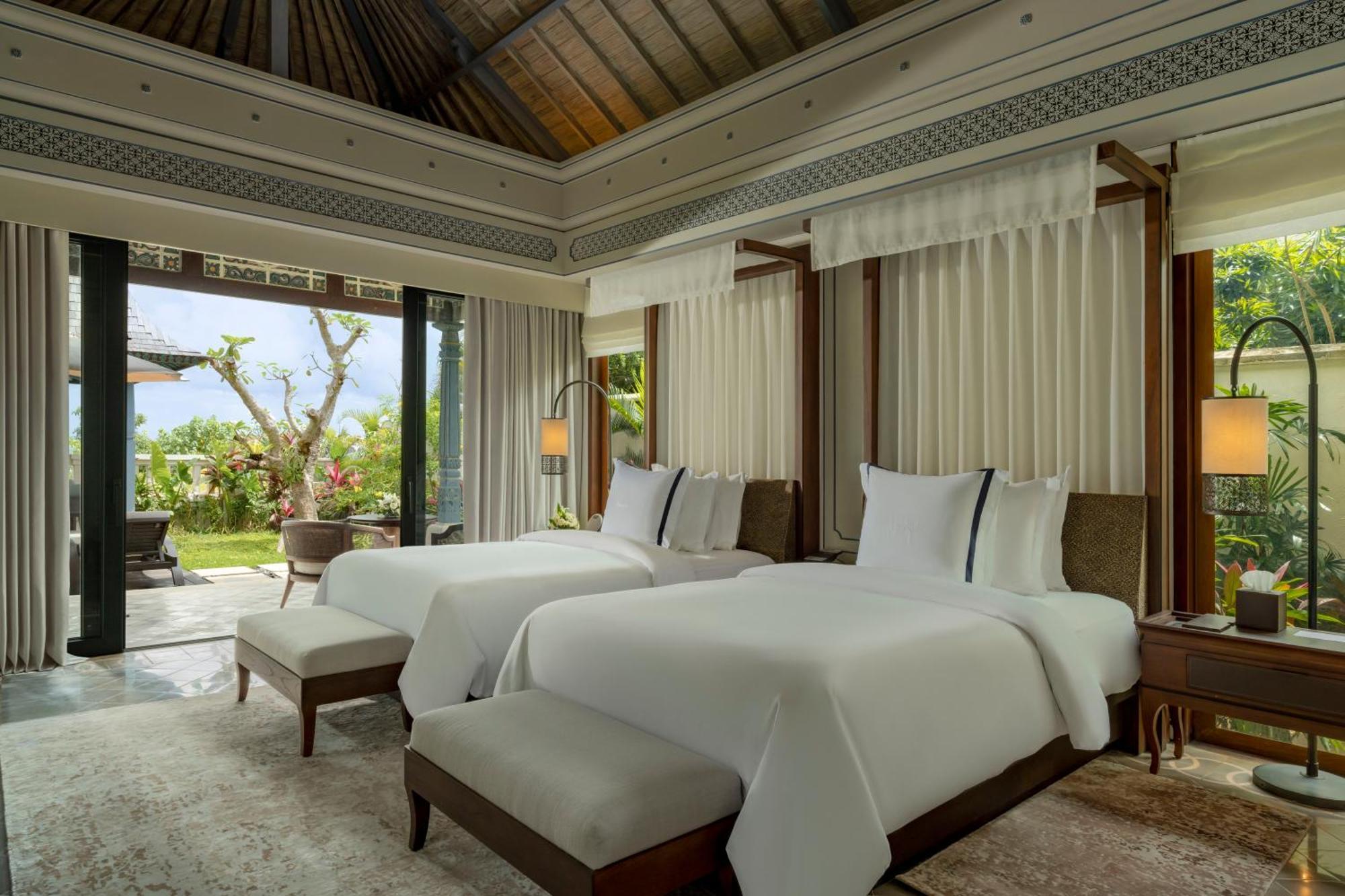 Jumeirah Bali Resor 5*
