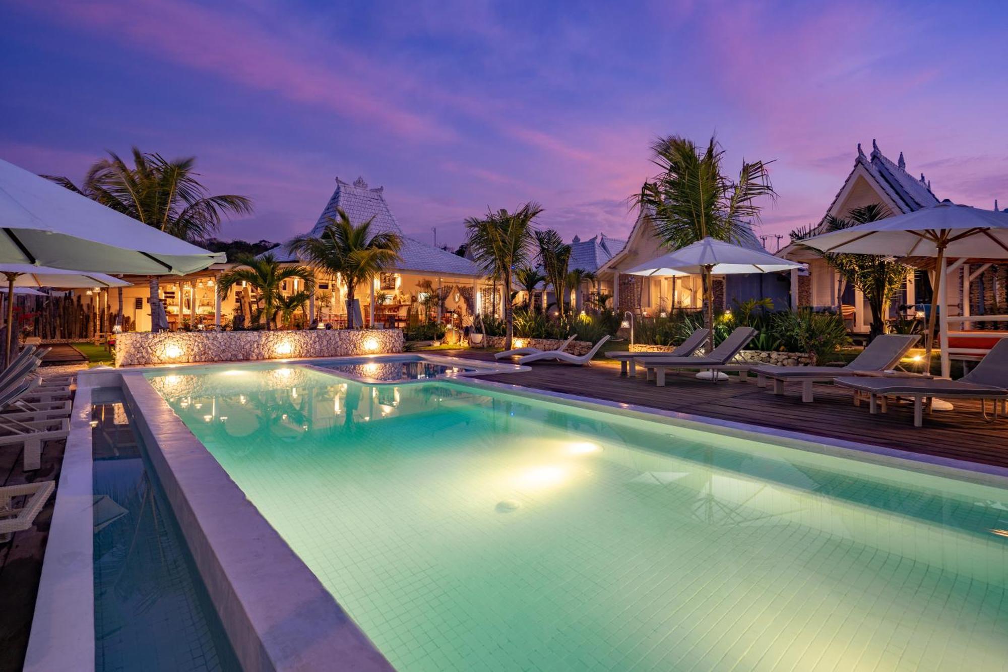 Paus Putih Hotel Nusa Lembongan (Bali)