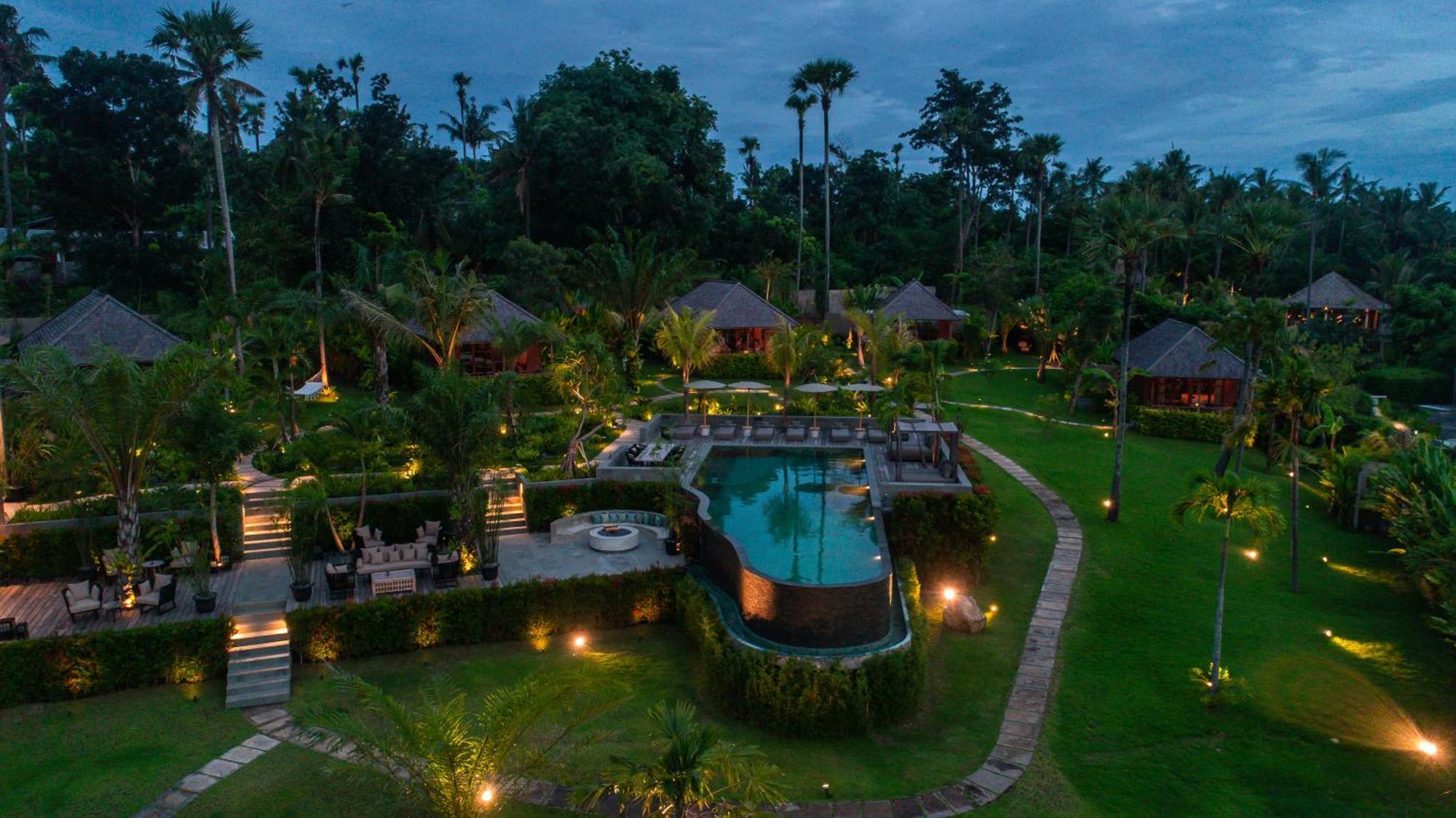 East Bali Volcano View & - Adults Only Area