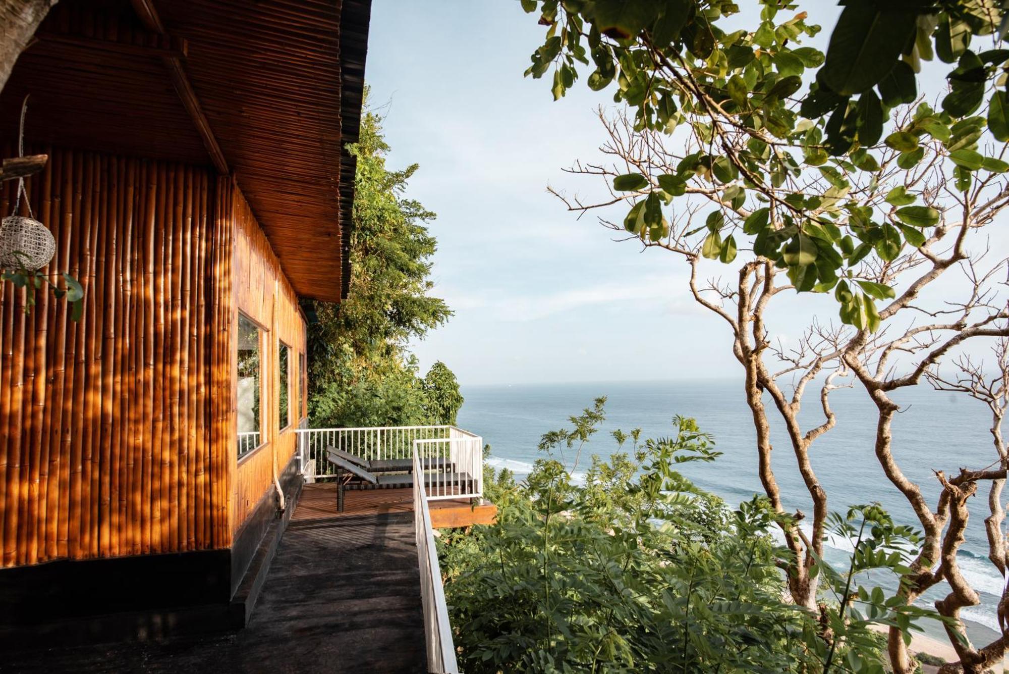 Nunggalan Octopus 1 * Uluwatu (Bali)
