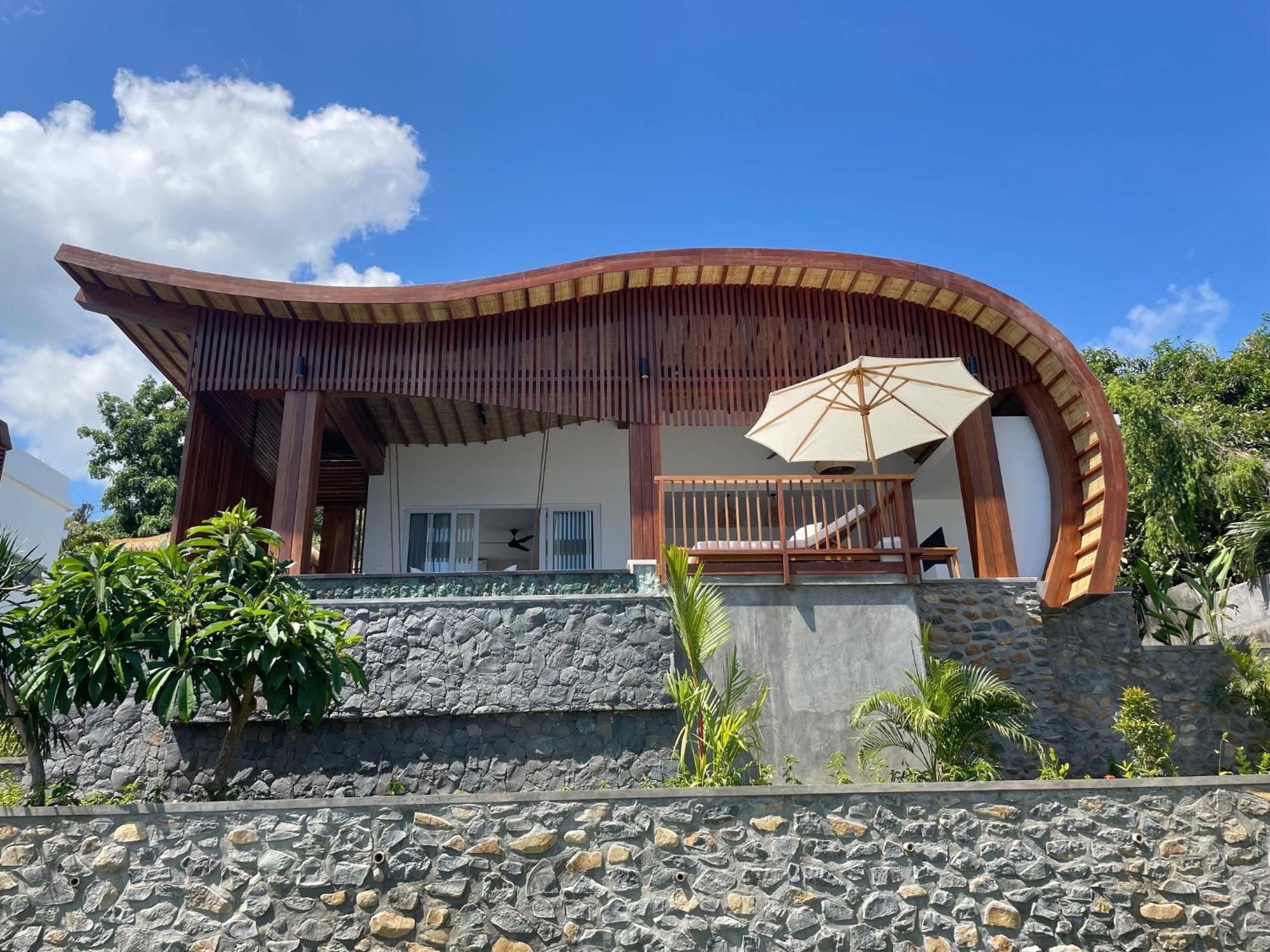 The Angsa Amed (Bali)