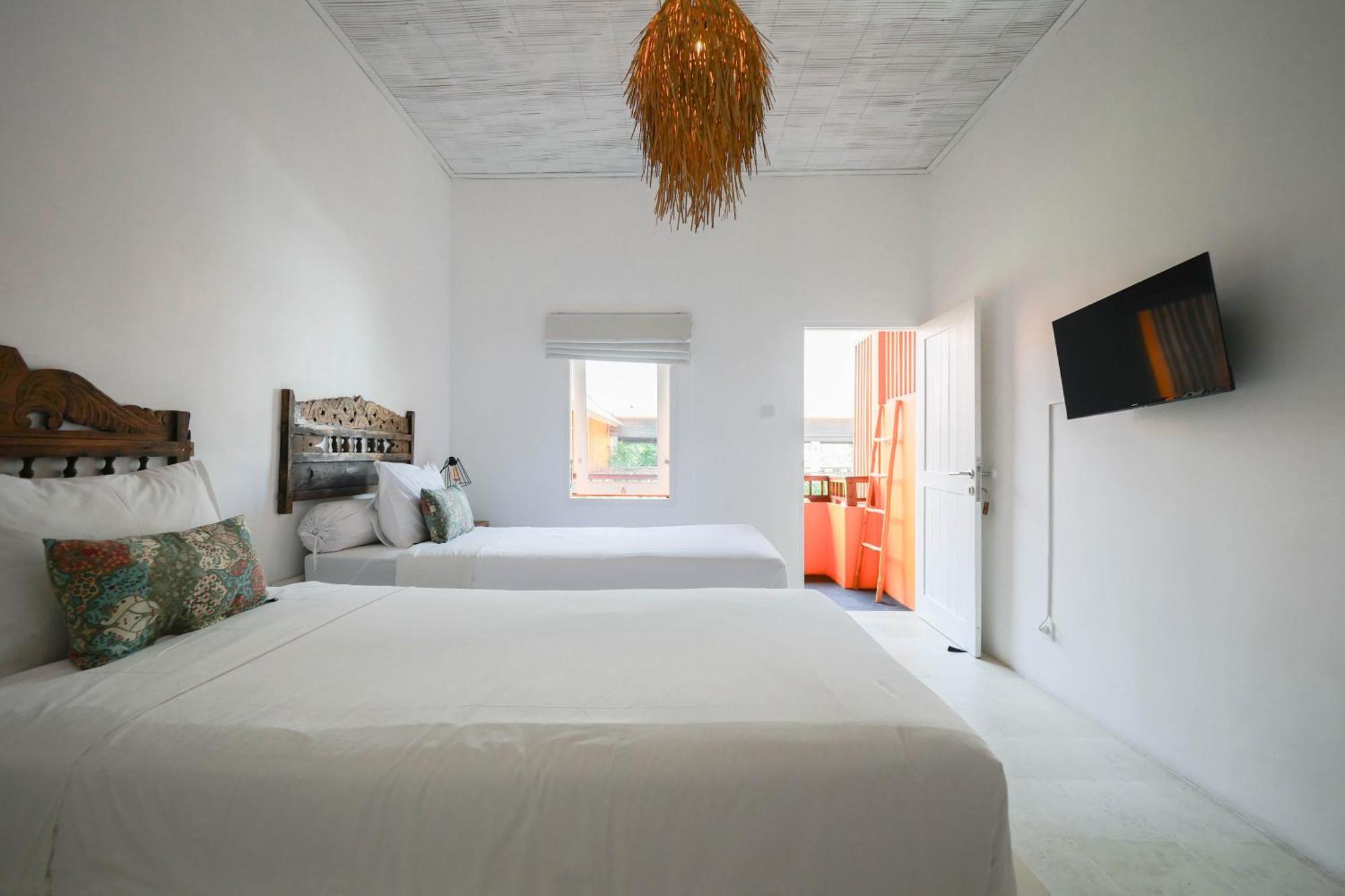 Hotel The Padang-padang 3*