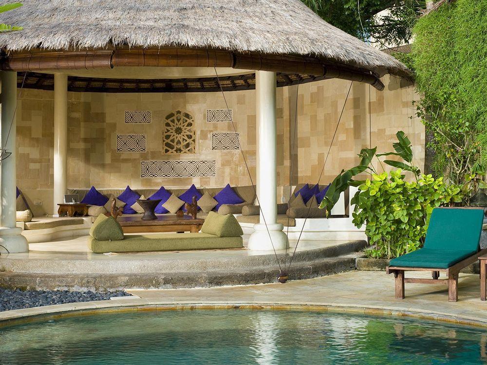 Kubu Villa *