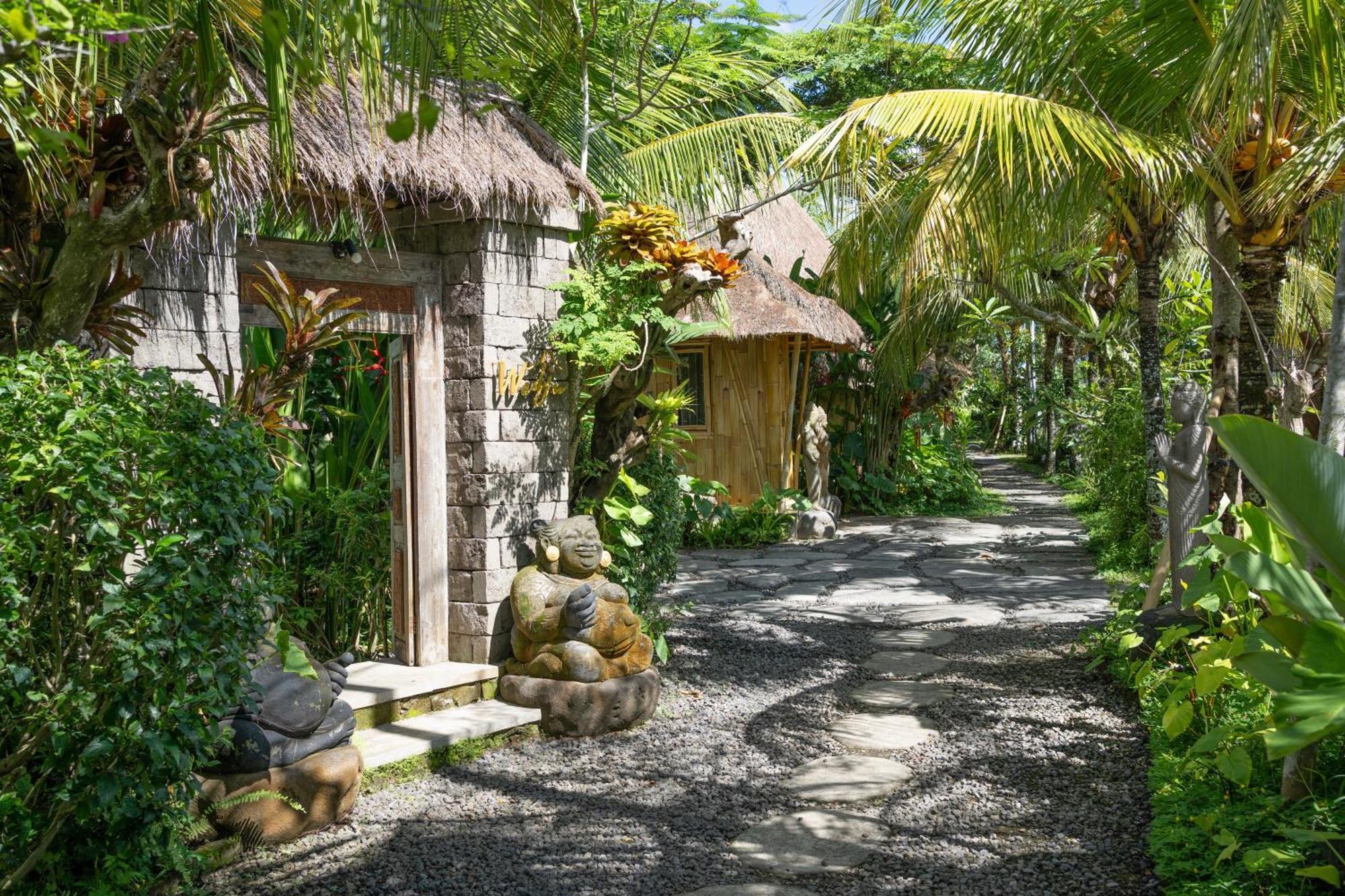Holiday park Art 4*